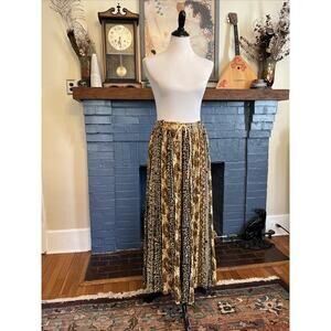 Vintage 90s M Floral Maxi Flowy Pull On Broomstick Skirt Basic Editions Hippie
